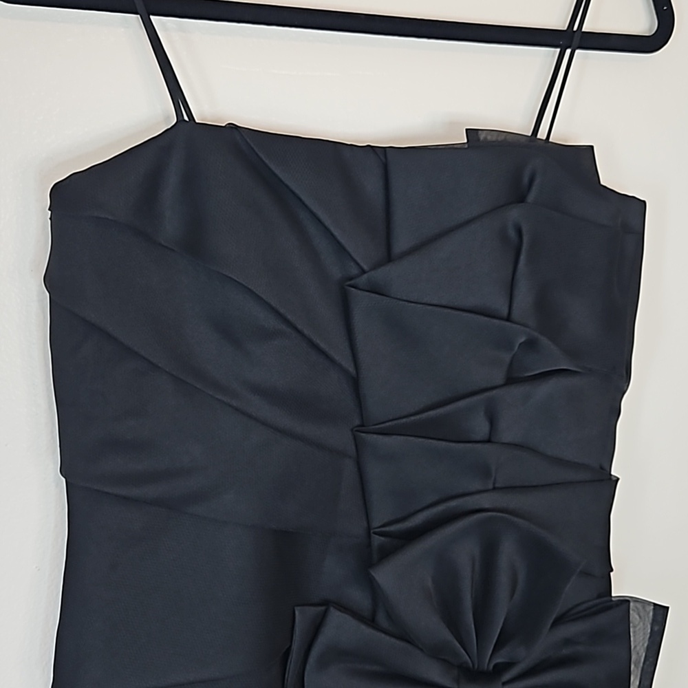 JS Collections Black Ruched/tiered formal dress LBD Size 8 EUC